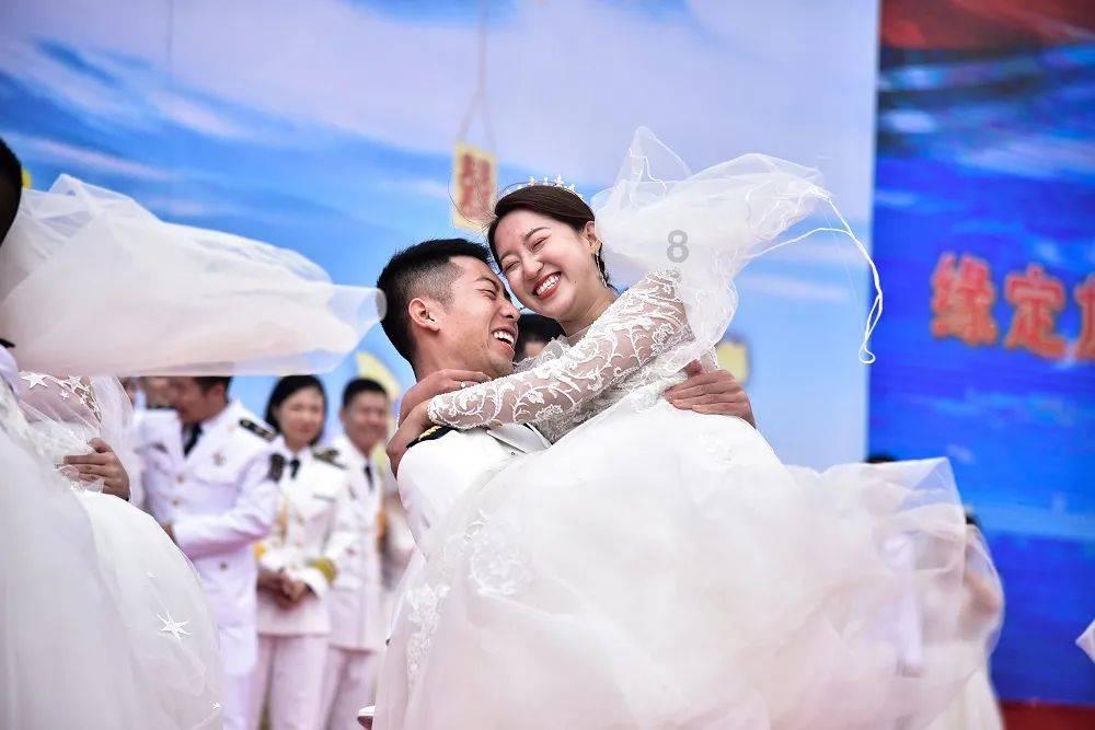 巧变同色